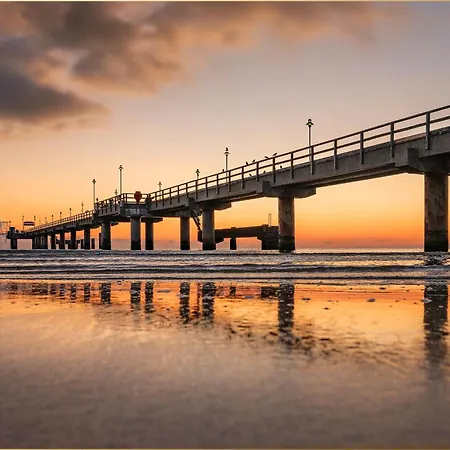 Haus Lindenstrasse * 제바트헤링스도르프